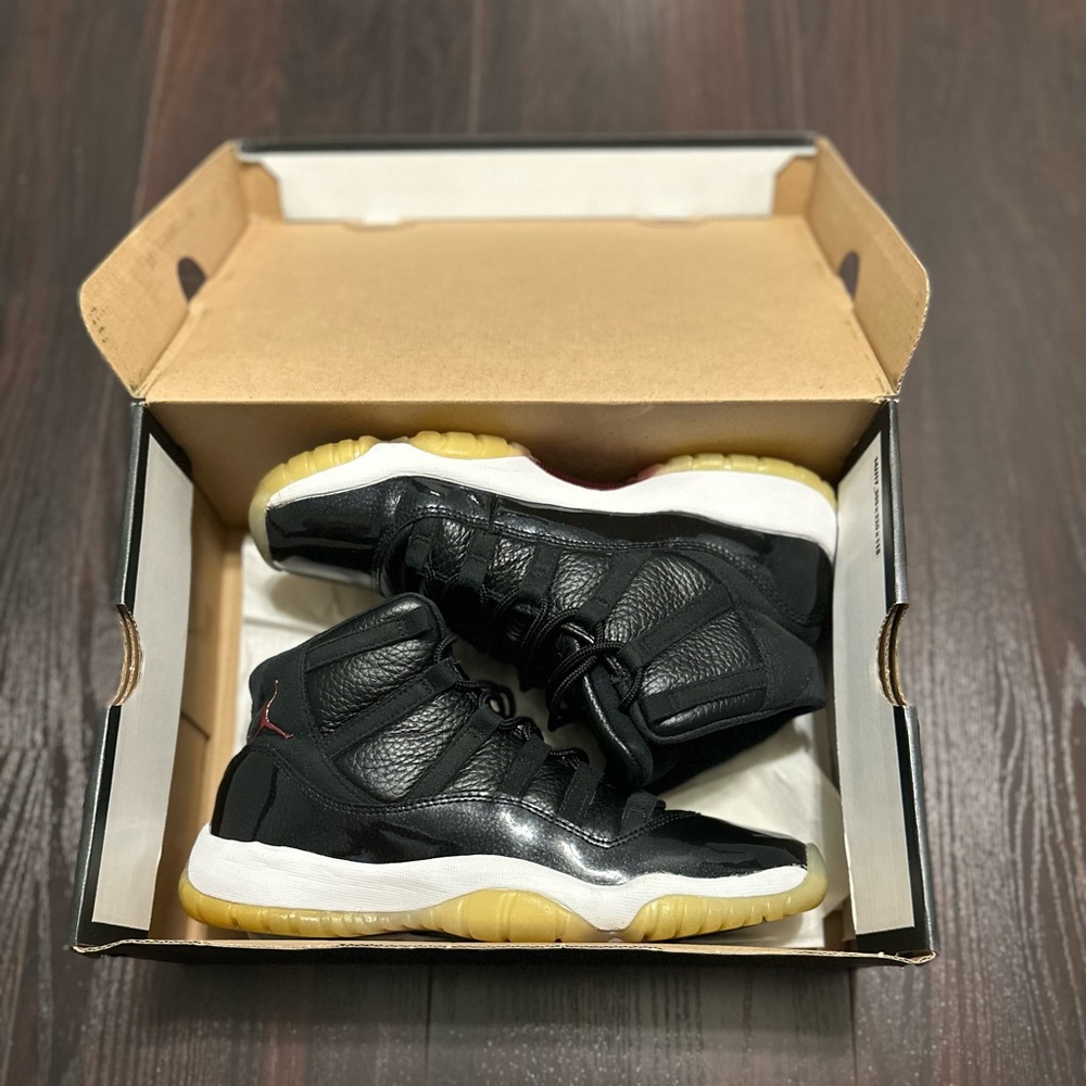 Air Jordan 11 “72-10”